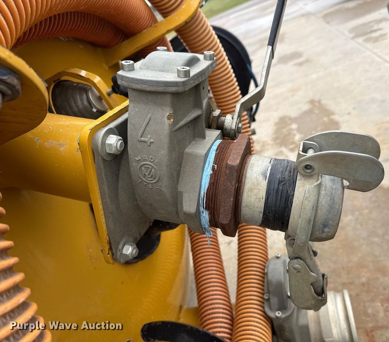 image for item EM8167 2022 Vermeer MC573 SDT  vacuum excavator