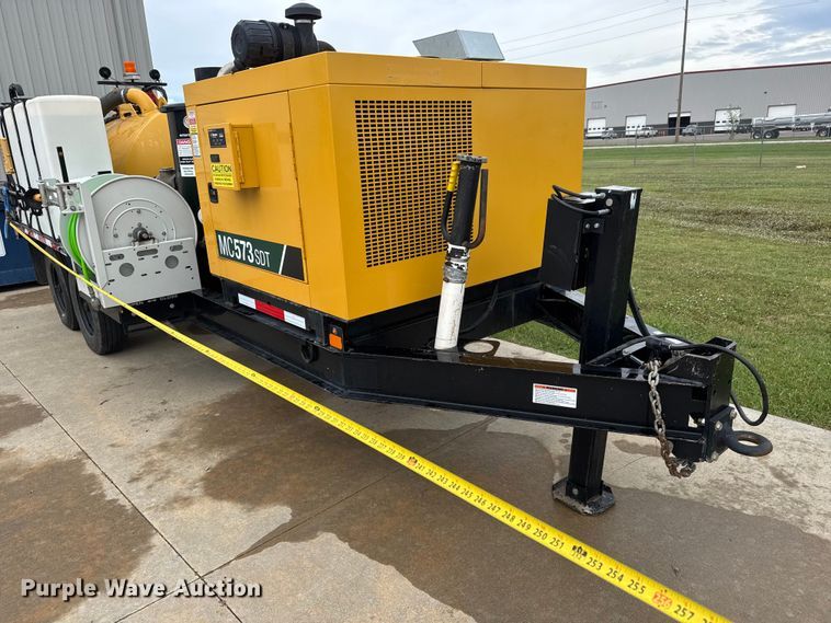 image for item EM8167 2022 Vermeer MC573 SDT  vacuum excavator