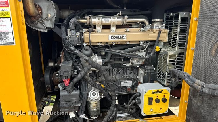 image for item EM8167 2022 Vermeer MC573 SDT  vacuum excavator