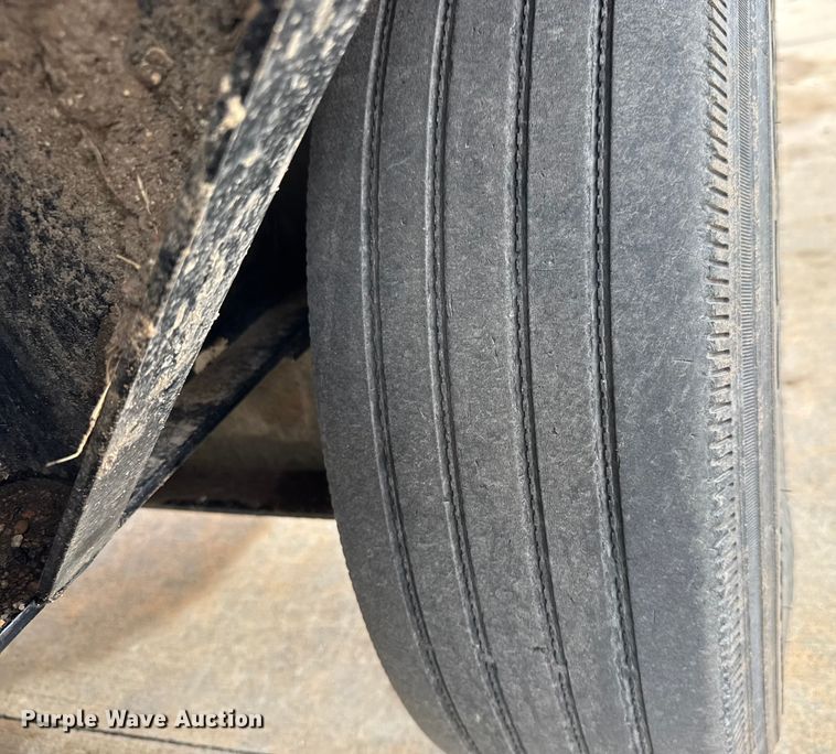 image for item EM8167 2022 Vermeer MC573 SDT  vacuum excavator