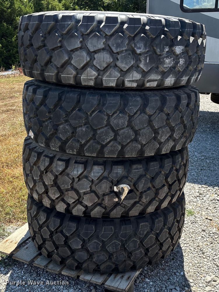 image for item EN5575 (4) 395/85R20 XZL tires and wheels