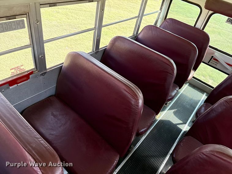 image for item EP0648 2002 Blue Bird school bus