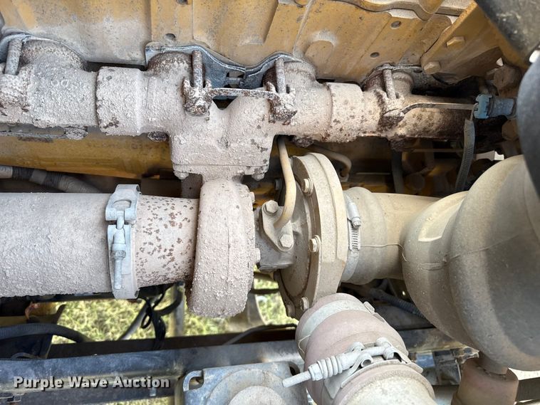 image for item EP0648 2002 Blue Bird school bus