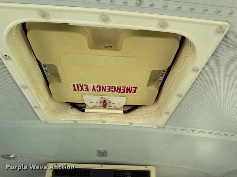 image for item EP0649 2001 Ford school bus