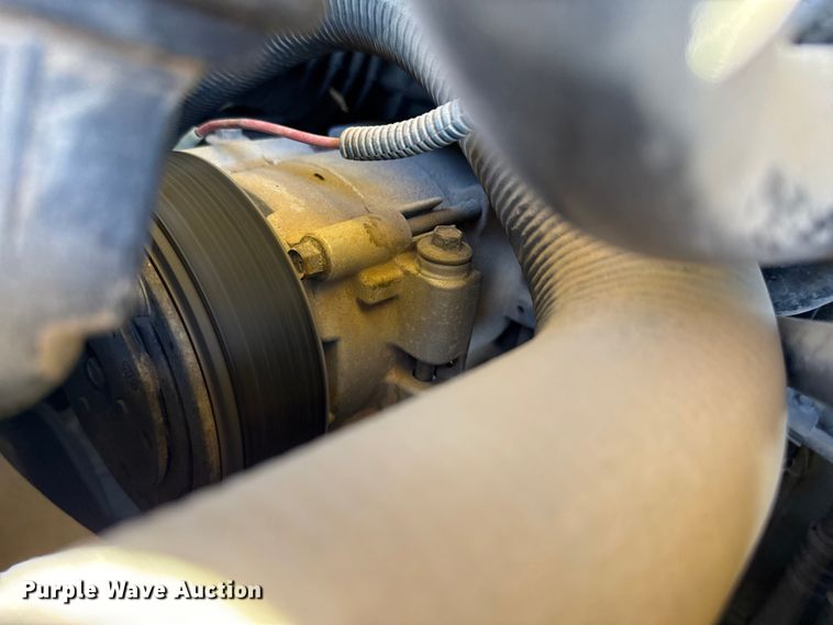 image for item EP0649 2001 Ford school bus