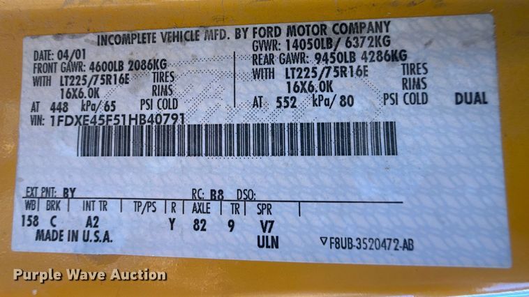 image for item EP0649 2001 Ford school bus