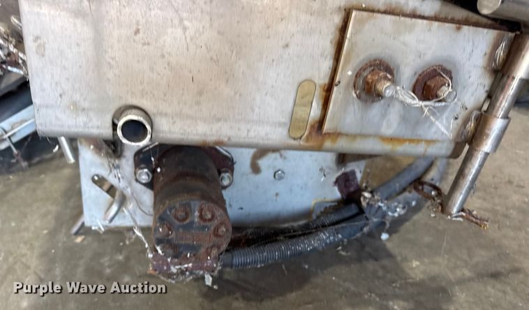 image for item ER0105 Western UTS-696 tailgate spreader