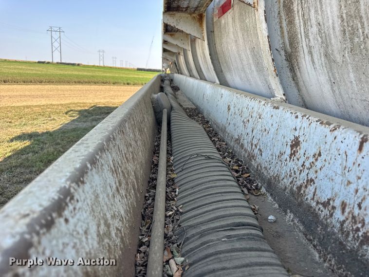 image for item ER0111 1991 V.E. Enterprises Inc DOTF 140B vacuum trailer