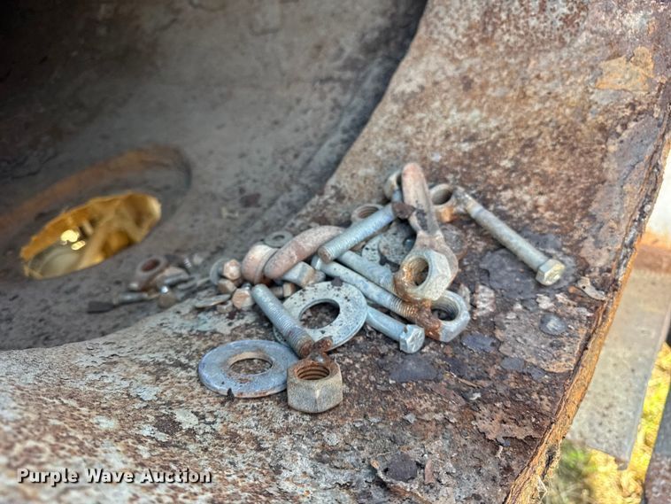 image for item ER0111 1991 V.E. Enterprises Inc DOTF 140B vacuum trailer