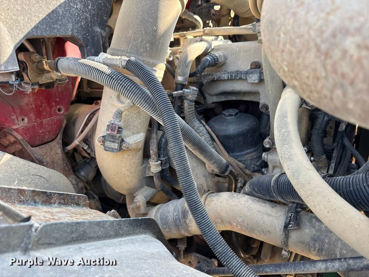 image for item ER0113 2014 International 7600 semi truck