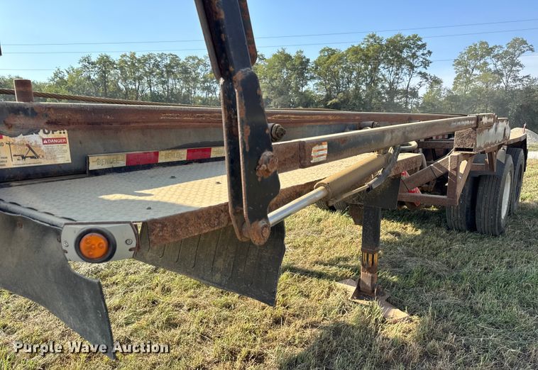 image for item ER0114 2017 Benlee TASMDS26S roll-off container trailer