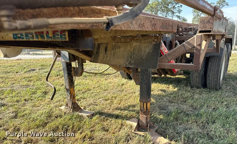 image for item ER0114 2017 Benlee TASMDS26S roll-off container trailer