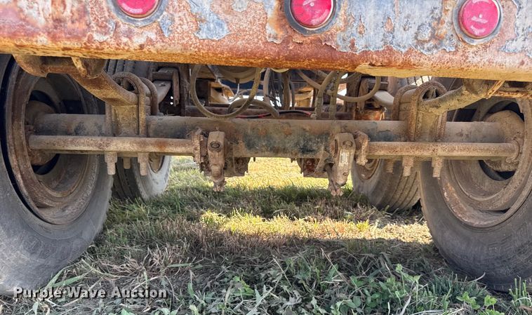 image for item ER0114 2017 Benlee TASMDS26S roll-off container trailer