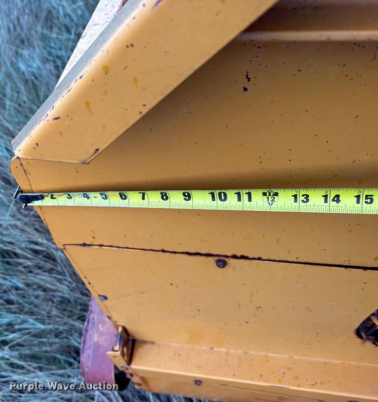 image for item ER2340 Kelly Ryan manure spreader