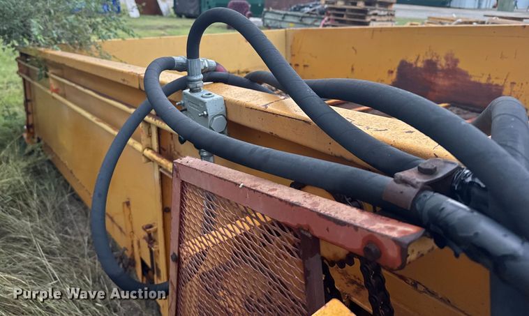 image for item ER2340 Kelly Ryan manure spreader