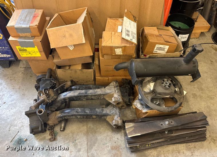 image for item ER2347 Jacobsen lawn mower