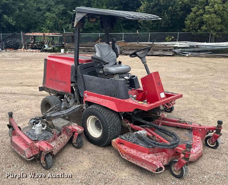 image for item ER2348 Toro Groundsmaster 4000-D lawn mower