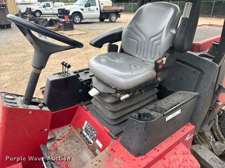 image for item ER2348 Toro Groundsmaster 4000-D lawn mower