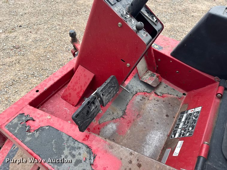 image for item ER2348 Toro Groundsmaster 4000-D lawn mower