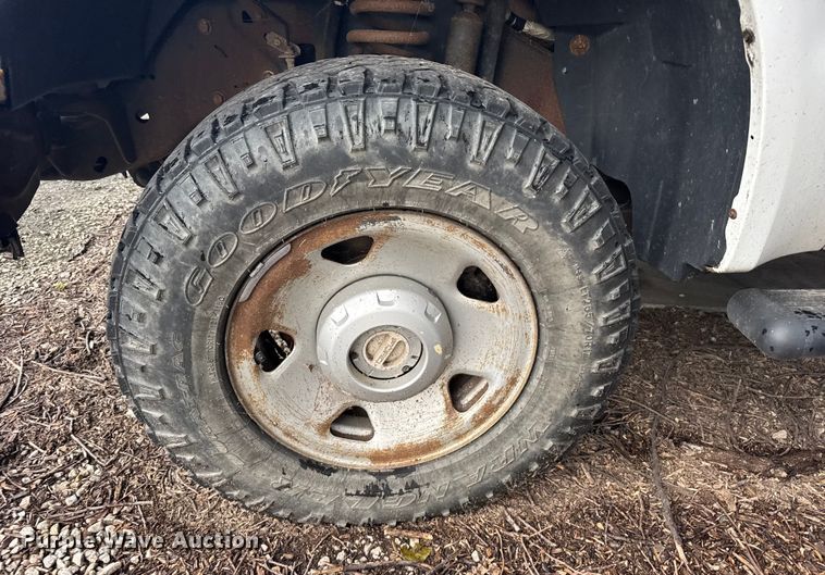 image for item ER2351 2009 Ford F250 Super Duty XL pickup truck