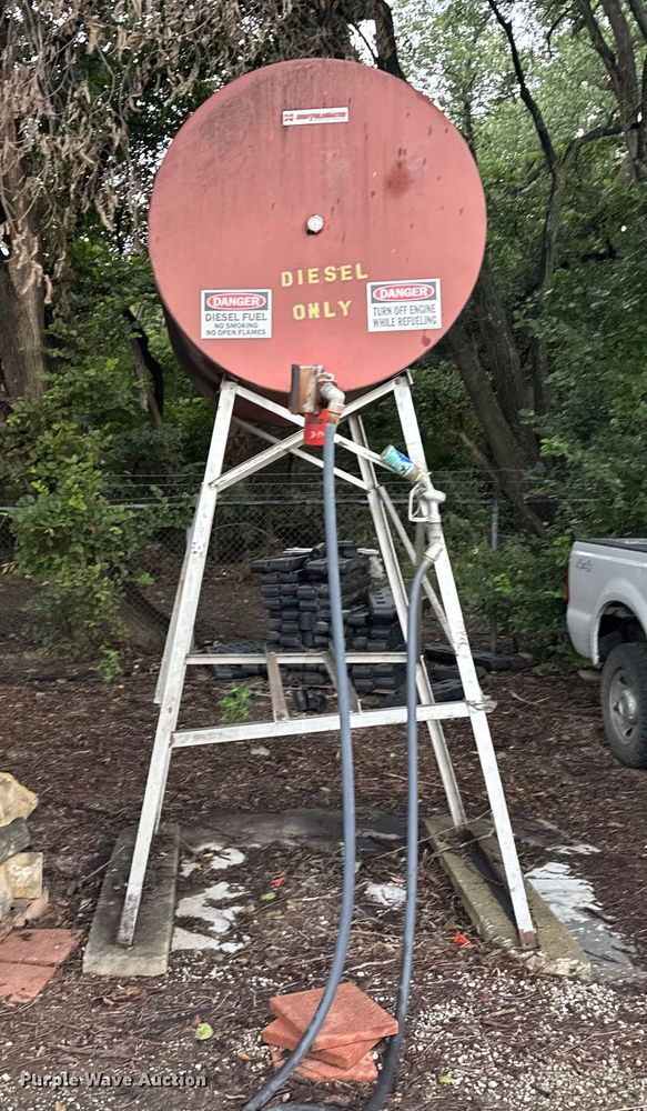 image for item ER2352 Fuel tank