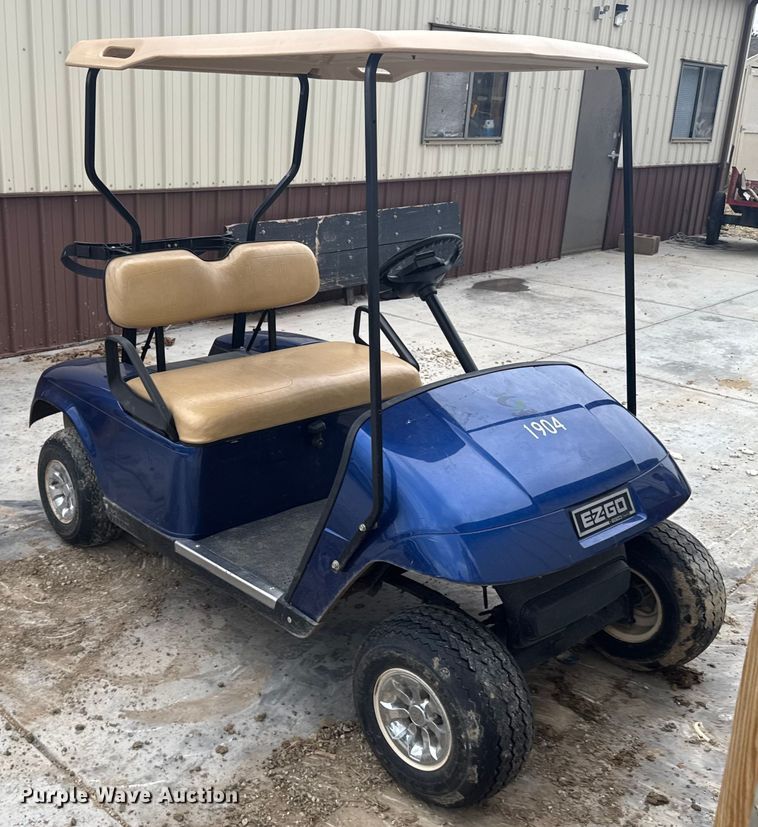 image for item ER2387 EZ-GO Textron golf cart