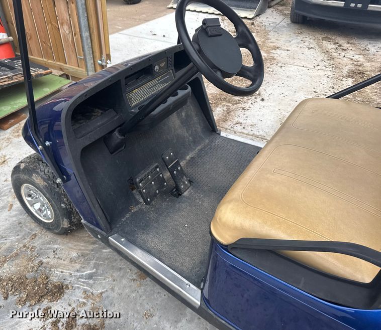 image for item ER2387 EZ-GO Textron golf cart