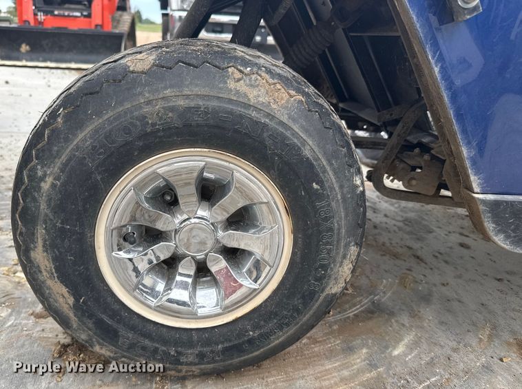 image for item ER2387 EZ-GO Textron golf cart