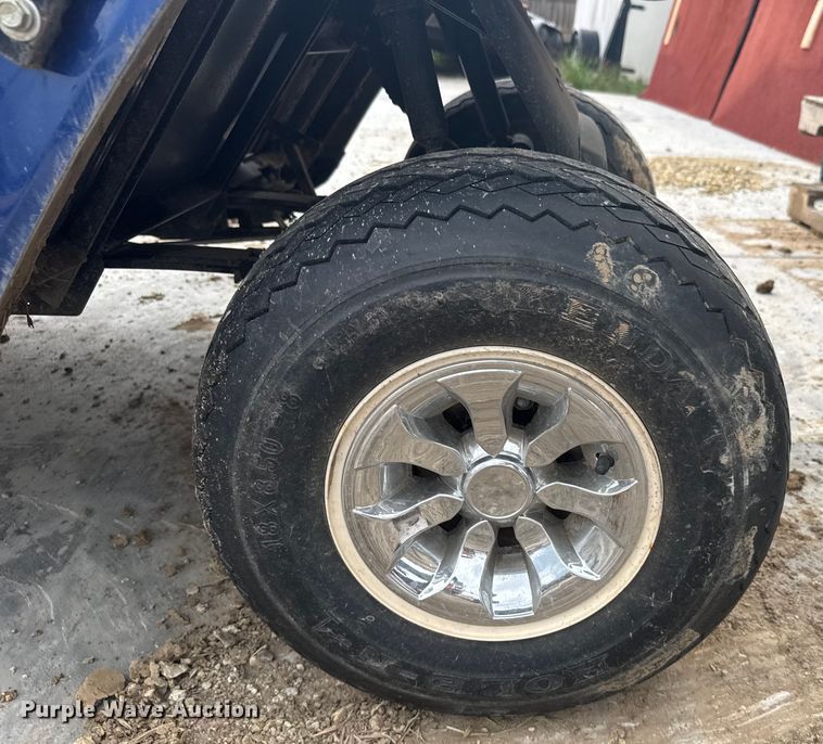 image for item ER2387 EZ-GO Textron golf cart