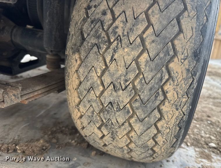 image for item ER2387 EZ-GO Textron golf cart