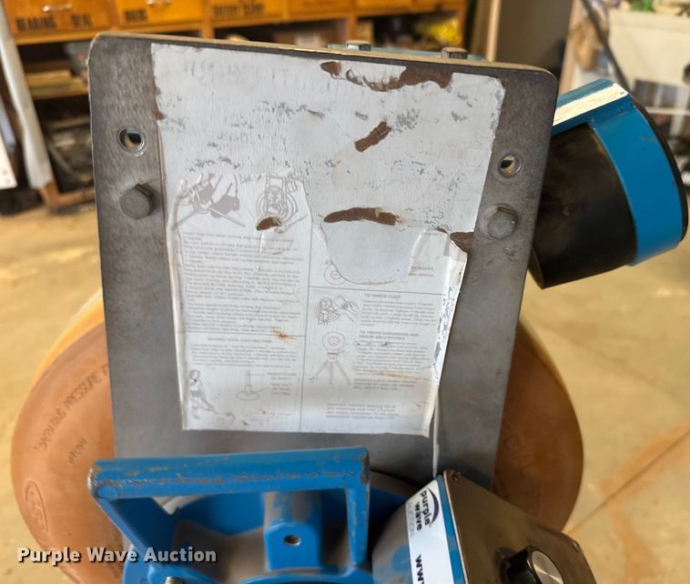 image for item ER2392 Sporting goods