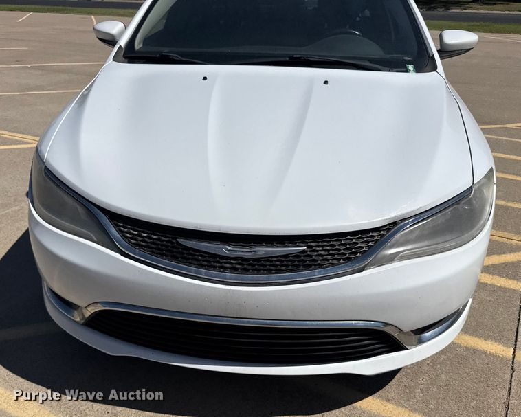 image for item ER2402 2015 Chrysler 200 