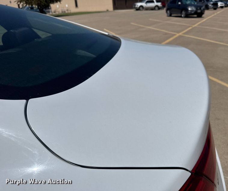 image for item ER2402 2015 Chrysler 200 