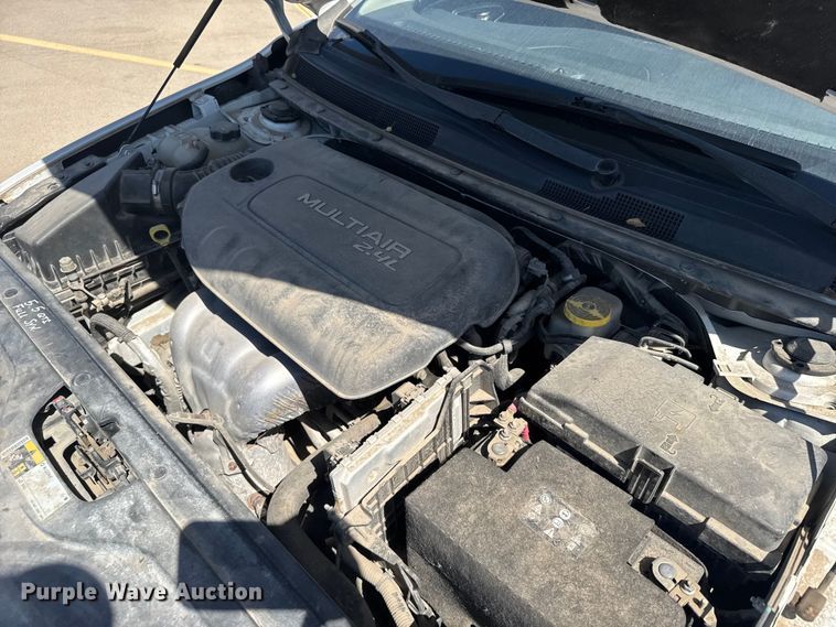 image for item ER2402 2015 Chrysler 200 