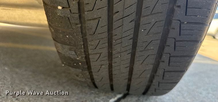 image for item ER2402 2015 Chrysler 200 