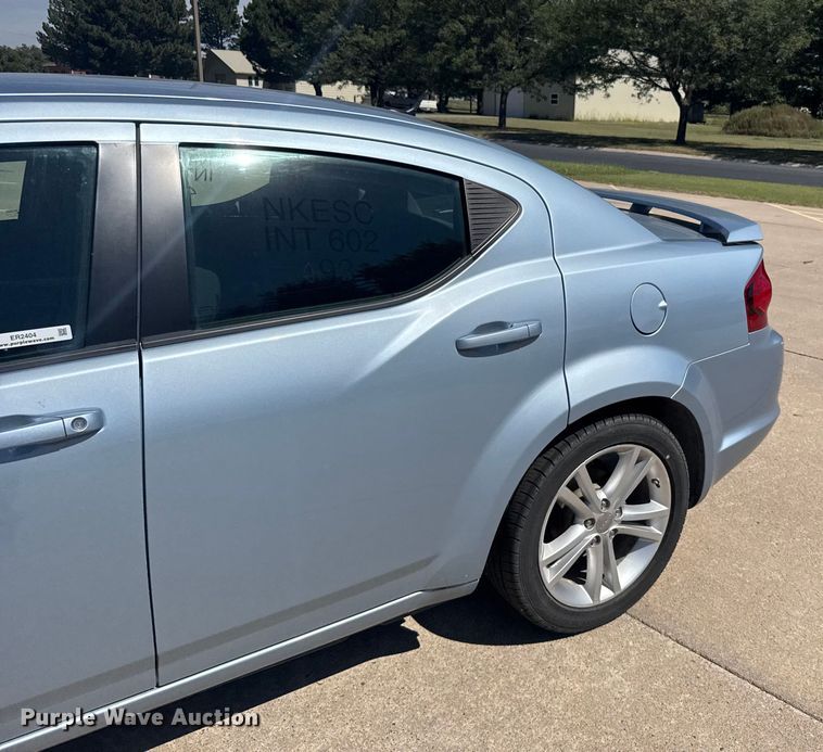 image for item ER2404 2013 Dodge Avenger 