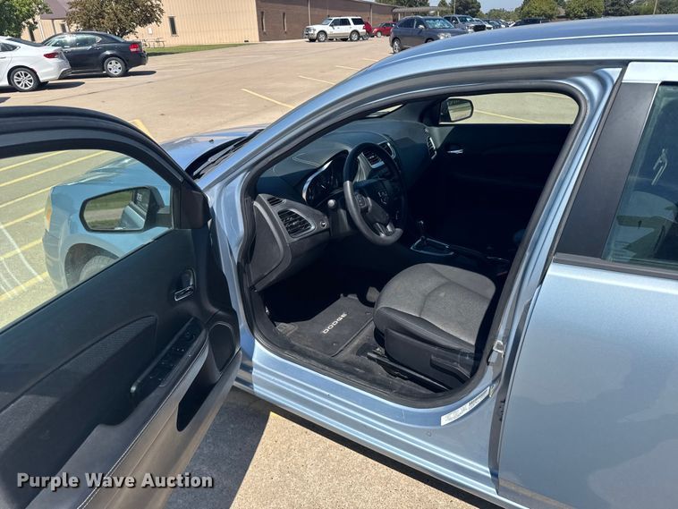 image for item ER2404 2013 Dodge Avenger 