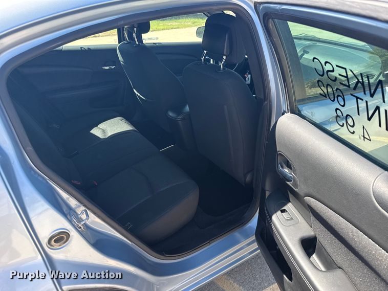 image for item ER2404 2013 Dodge Avenger 