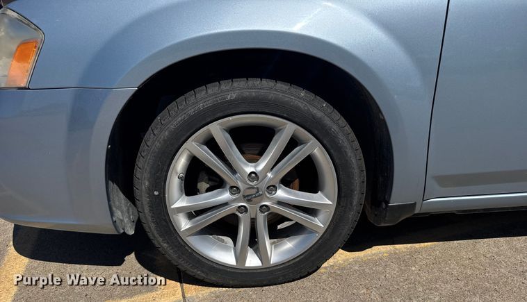 image for item ER2404 2013 Dodge Avenger 