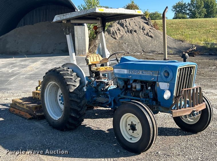 image for item ET3139 Ford 4600 tractor