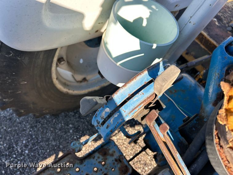 image for item ET3139 Ford 4600 tractor