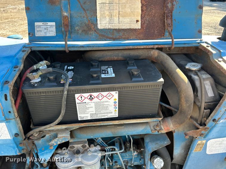 image for item ET3139 Ford 4600 tractor