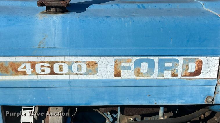 image for item ET3139 Ford 4600 tractor