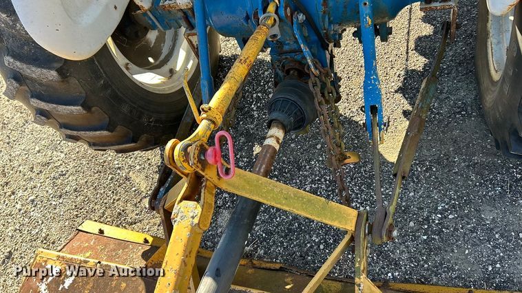 image for item ET3139 Ford 4600 tractor