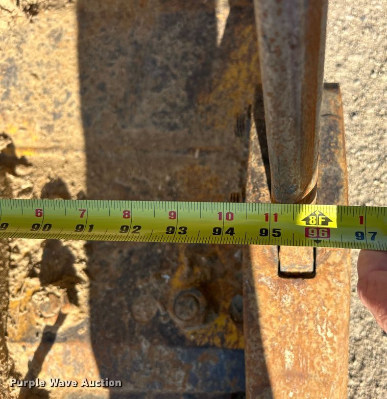 image for item ET3140 2020 John Deere 655K WH track loader