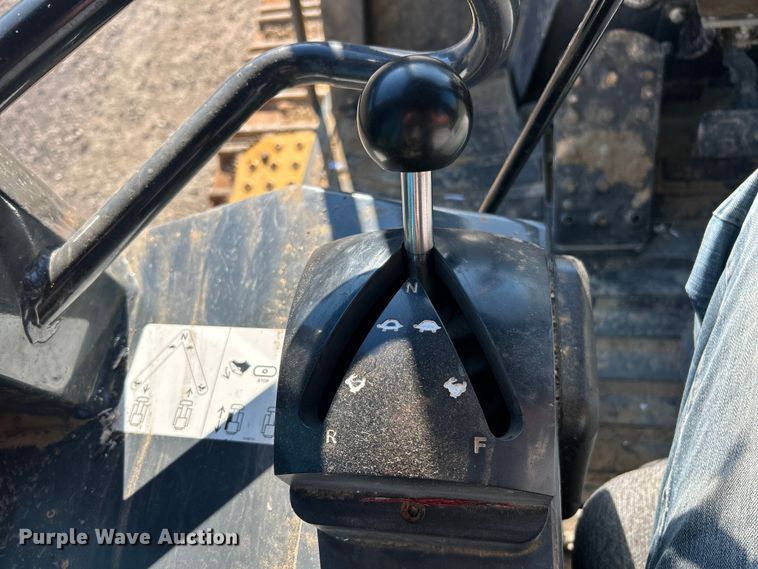 image for item ET3140 2020 John Deere 655K WH track loader