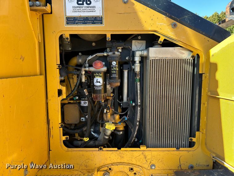 image for item ET3140 2020 John Deere 655K WH track loader