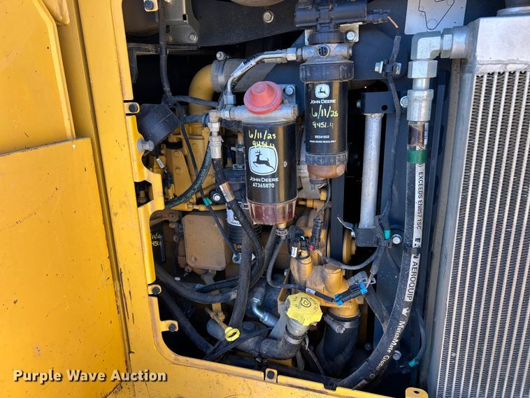 image for item ET3140 2020 John Deere 655K WH track loader