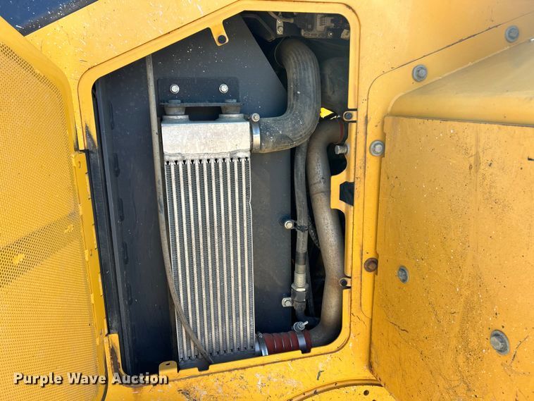 image for item ET3140 2020 John Deere 655K WH track loader