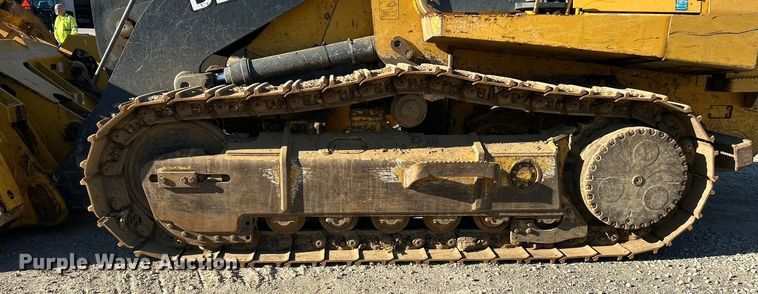 image for item ET3140 2020 John Deere 655K WH track loader